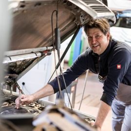 Kai Hansen KFZ-Meisterbetrieb in Büdelsdorf Schleswig-Holstein Werkstatt Galerie 13